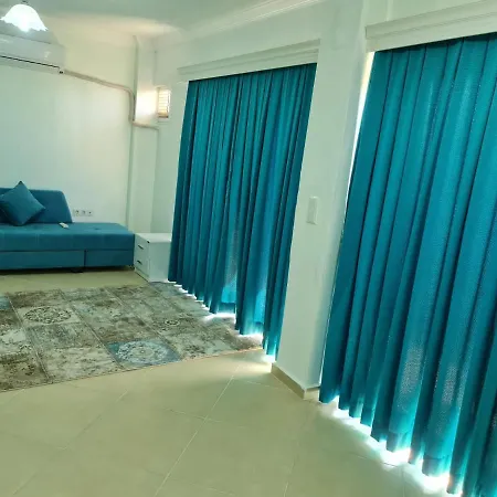 Summer In Bodrum With 2 Car Parking 4 Bedroom 3 Bathroom 2 Garden فيلا مصيف مكونة من 4 غرفة و 3 حمام و حديقتين في بودروم تركيا * Миляс