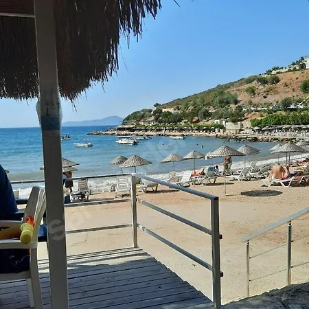 Summer In Bodrum With 2 Car Parking 4 Bedroom 3 Bathroom 2 Garden فيلا مصيف مكونة من 4 غرفة و 3 حمام و حديقتين في بودروم تركيا * Миляс